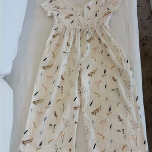 Ollie Jay NWOT Girls Cotton Stretch Romper Fall Leaves, size 6